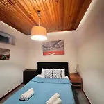 Iqra Apartment *